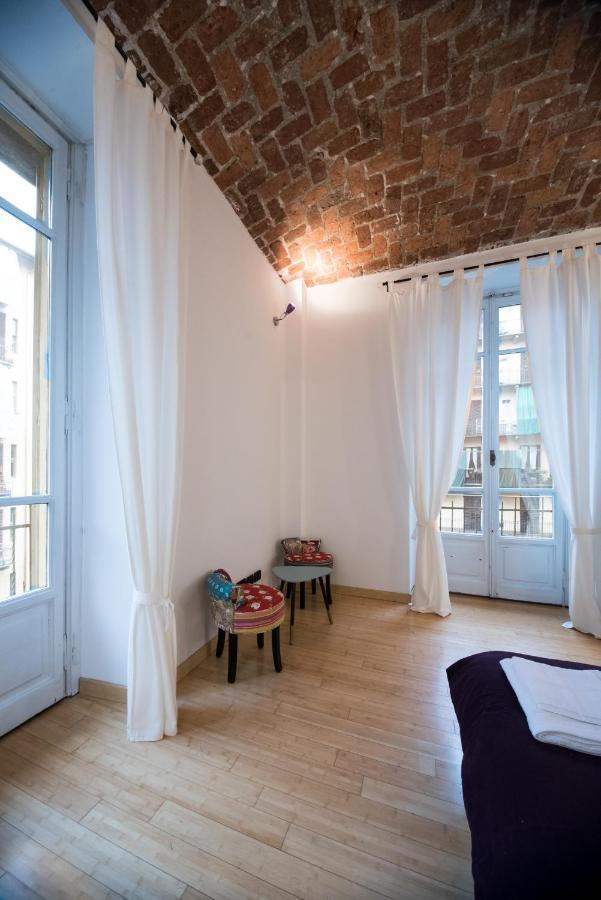 Cinema Art Luxury Flat Apartment Turin Bagian luar foto